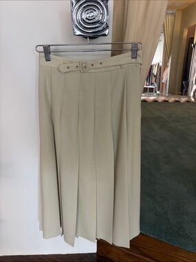 Auralee wool kid mohair hopsack pleated skirt beige